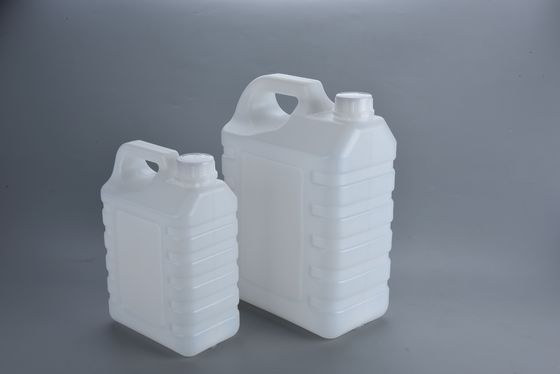 2L Plastico Jerry Can con testa stretta e chiusura a vite 160g Peso Tare 2mm Spessore della parete